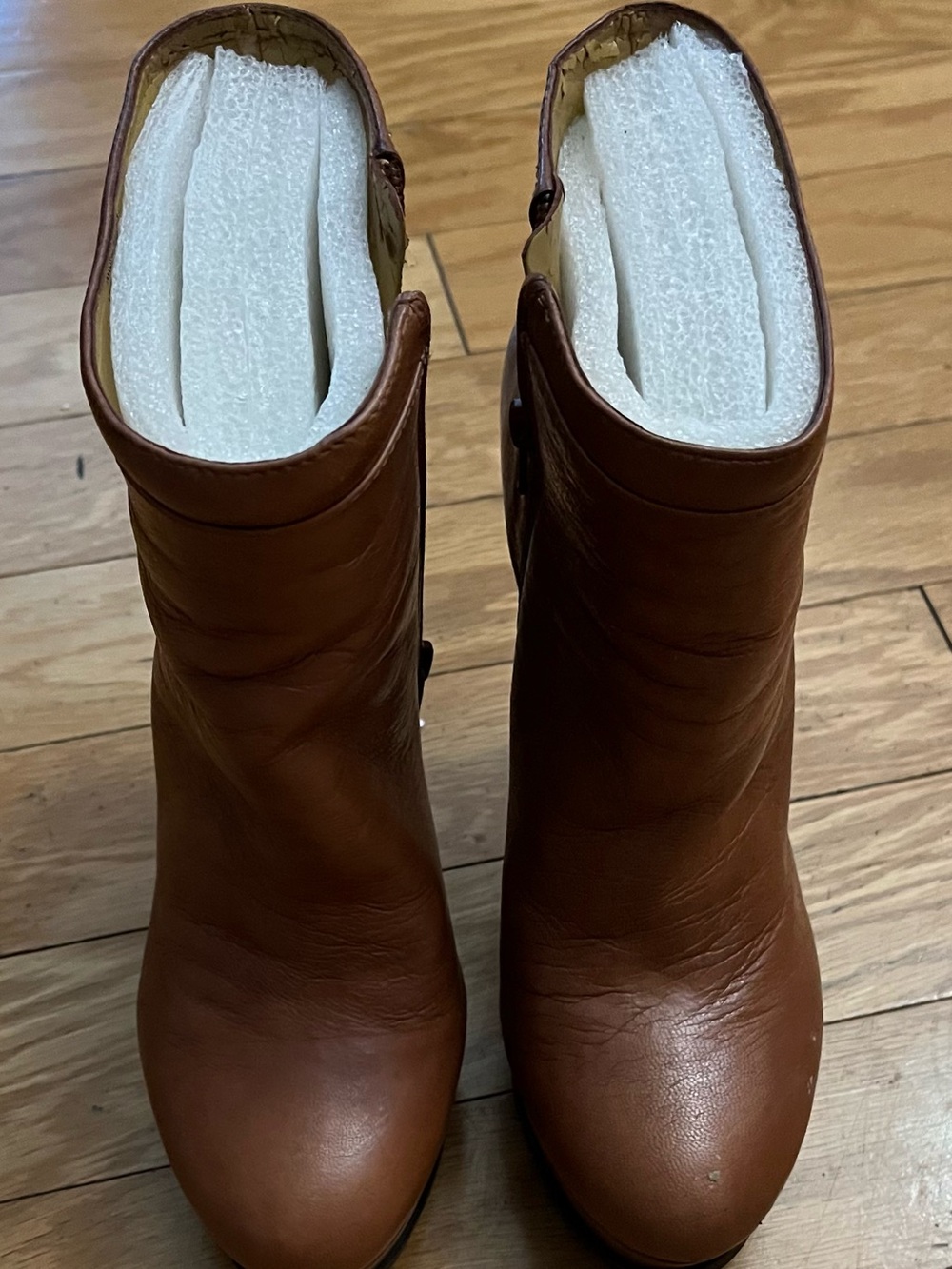 Nine West Cognac Brown Leather Ankle Booties Pre-loved